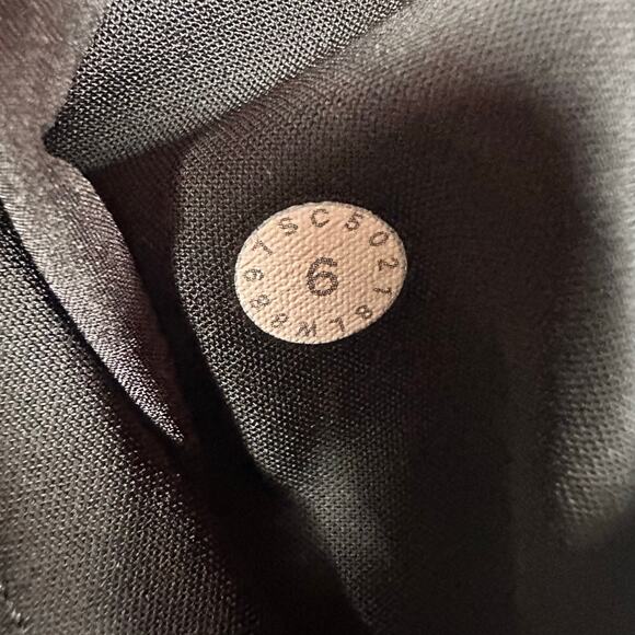 Lululemon On the Fly Skirt Size 6 Black - Picture 8 of 10